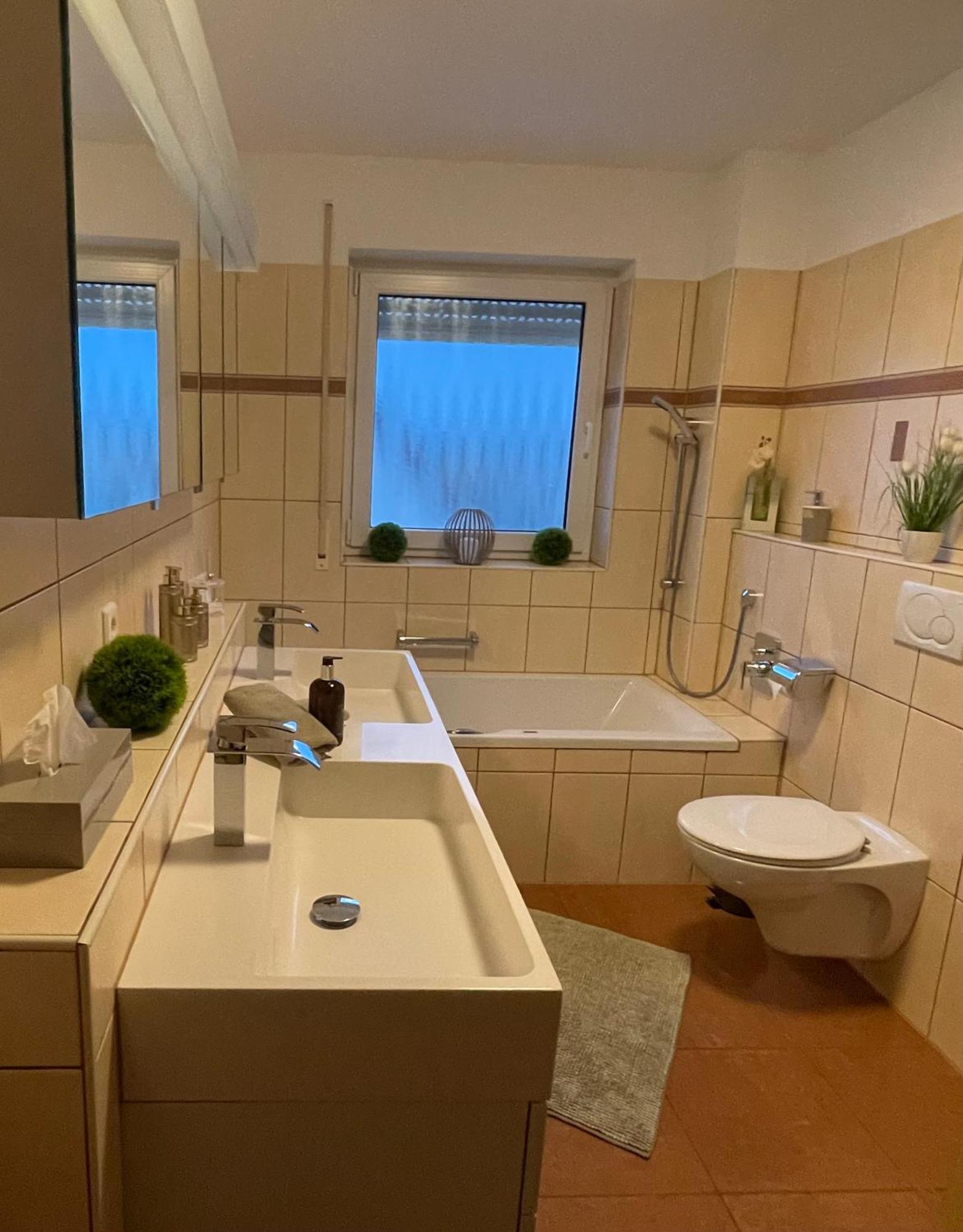 Ferienwohnung Prestige 1 Friedrichshafen Ngoại thất bức ảnh